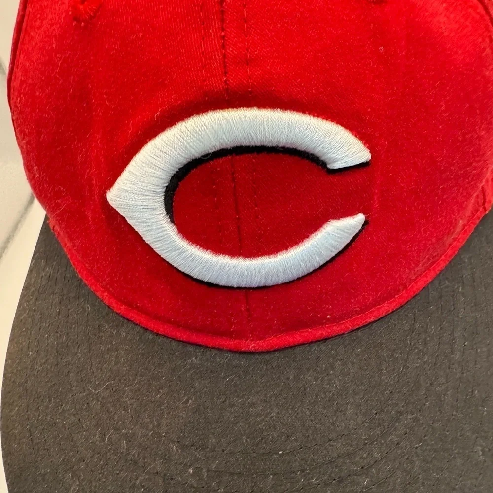 Team MLB Cincinnati Reds Adjustable Baseball Hat Cap Youth